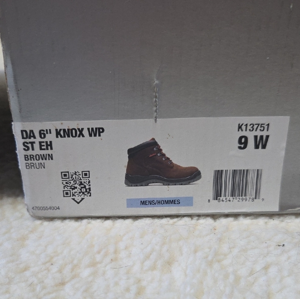 Hytest Dark Brown and Orange Steel Toe Waterproof Work Boots NIB - Picture 2 of 6